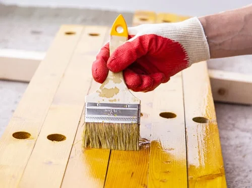 When to Paint a House Exterior in Rochester, and When to Wait